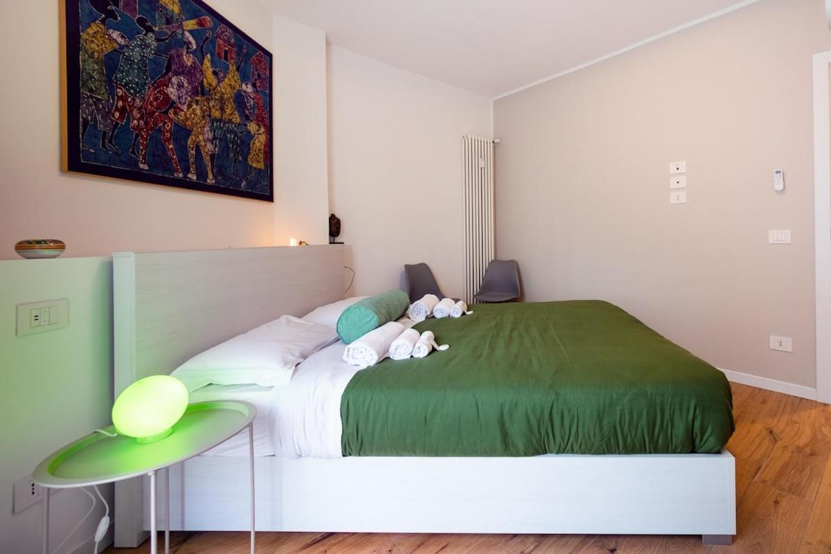 Apartamento Modern Grey Flat In *