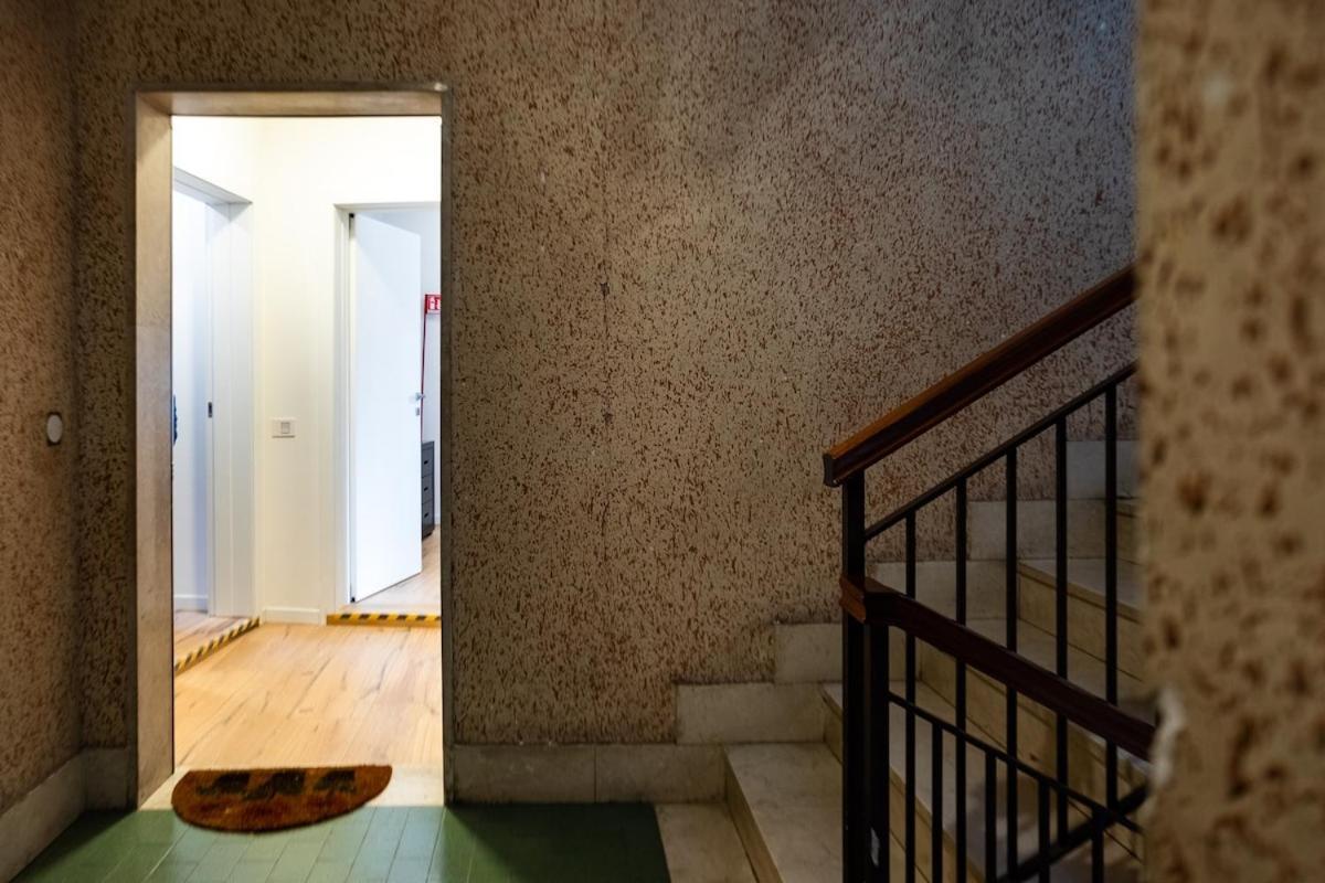Appartamento Modern Grey Flat In *